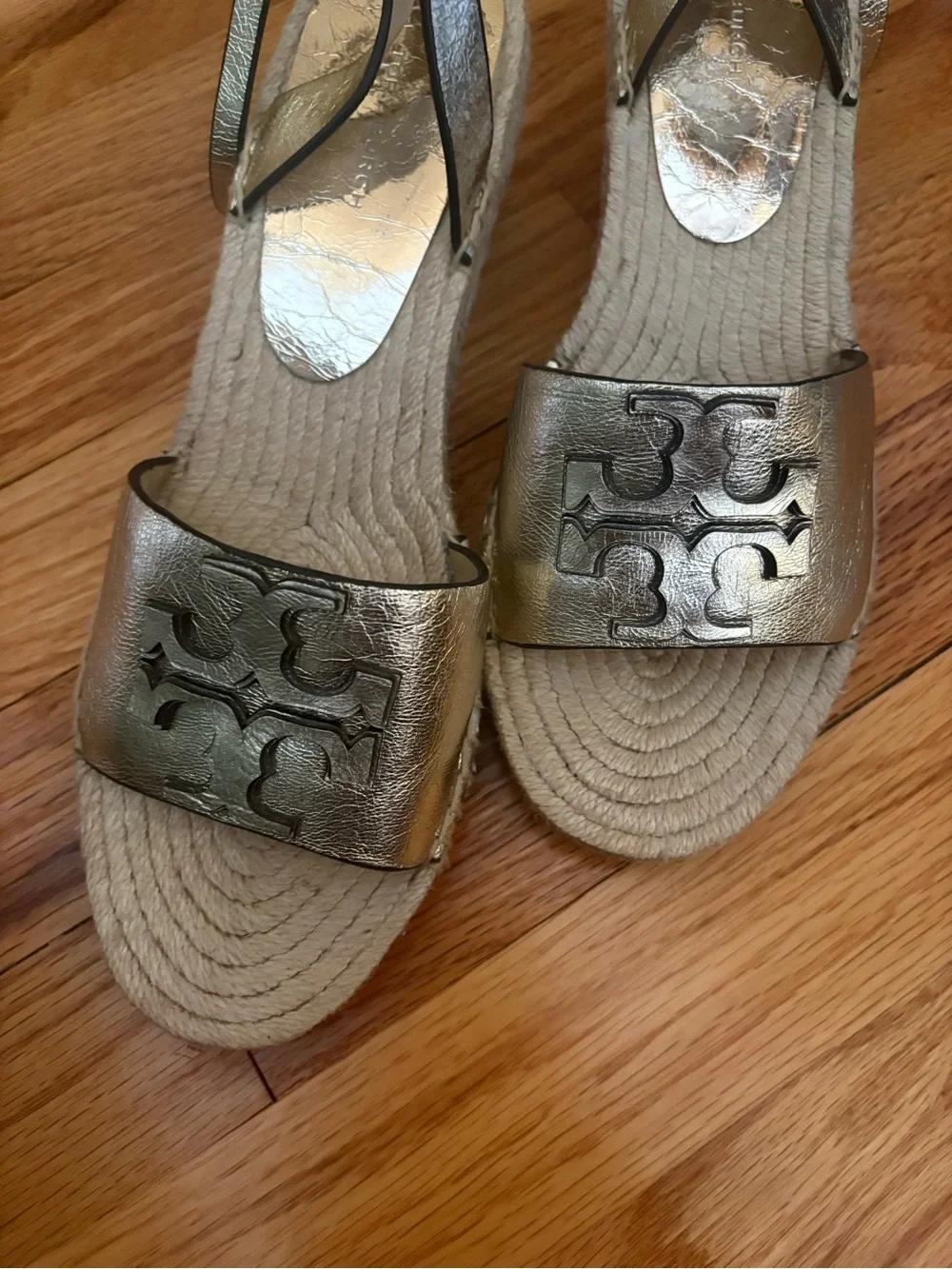 Tory Burch tory burch